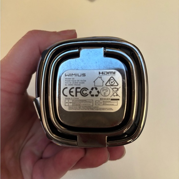 WIMUS Gray Mini Projector - Picture 5 of 6